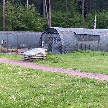 Hen & Stag Retreat Weekend Stay Sleeps 10 To 30 Thetford Buitenkant foto